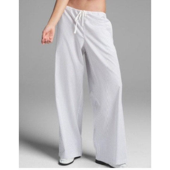 SKIMS Other - SKIMS Womens XL Cotton Poplin Straight Leg Pants in Zen Blue Stripe